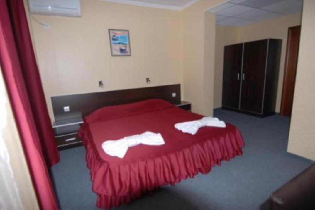 Hotel кантилена 3*